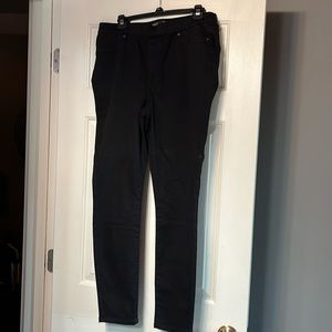 Women’s Simply Vera Vera Wang Black legging